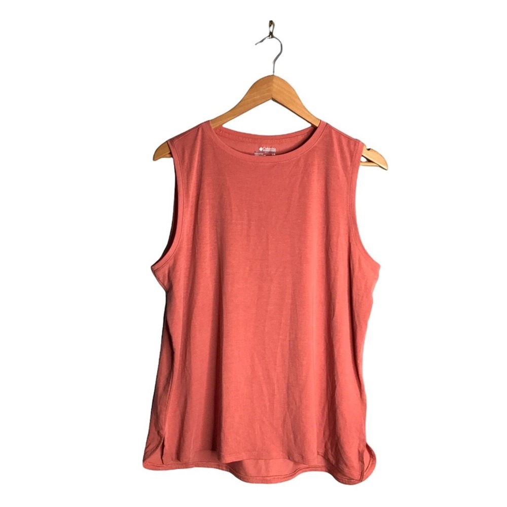 Columbia | Salmon Pink Sleeveless Tunic with side slits •